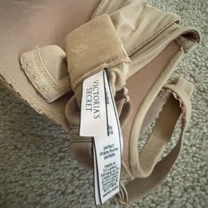 Victoria’s Secret bra